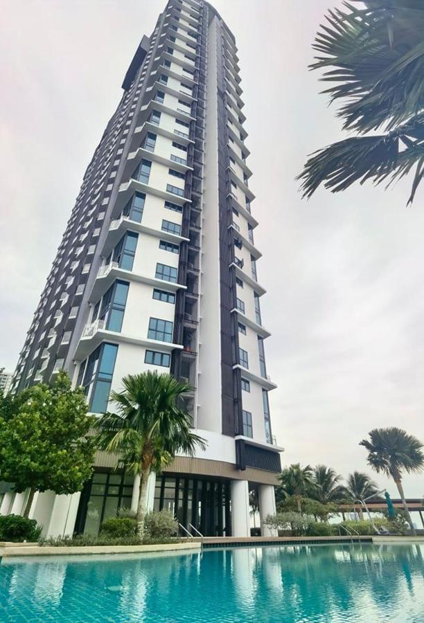 C1113 Almas Suites Galaxy Space Netflix By Stay Nusajaya  Exteriör bild